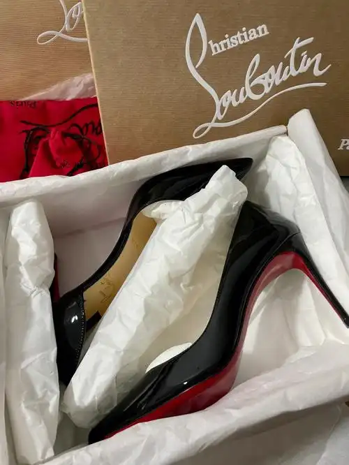 christianlouboutin红底鞋clirizayyds