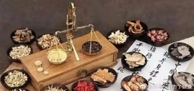 忌口螃蟹香菜)    2,痛风的"专用"——中成药——痛风舒胶囊(忌口猪肝