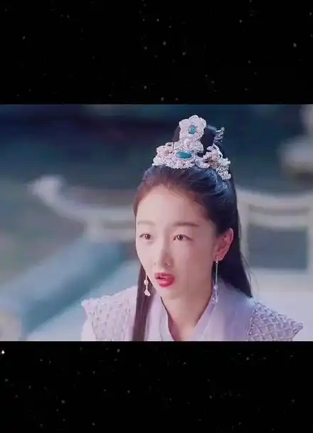 周冬雨许凯古装神剧.