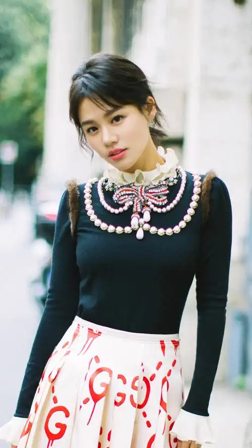 pglaaeho从于大侠转采于2021-10-04 02:41:03sandra_壁纸_看图_马思纯