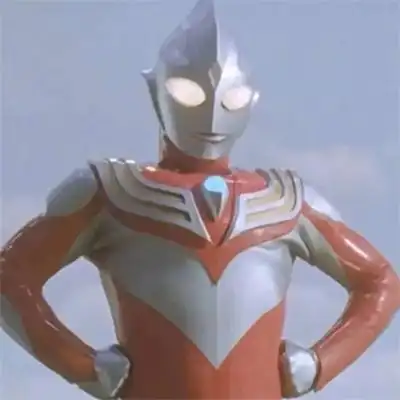 高清可爱搞怪的奥特曼头像图片