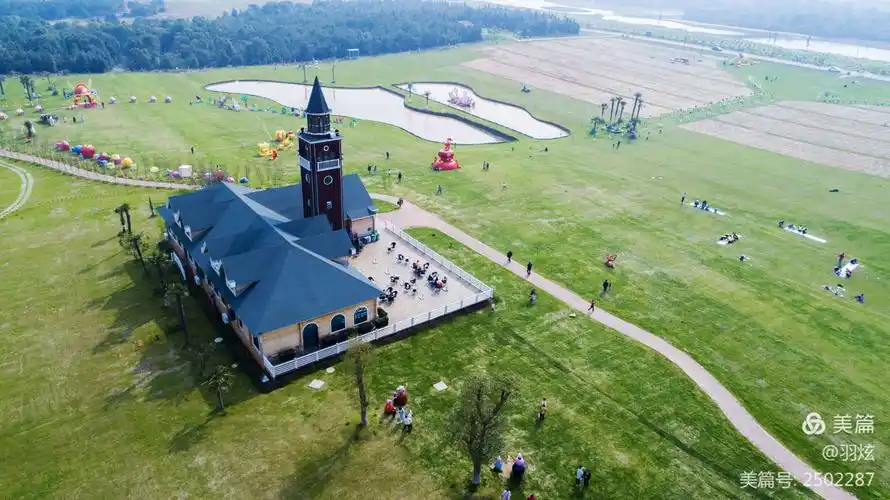 锦绣花海 酷炫机车 ——高安巴夫洛生态谷摄影采风侧记