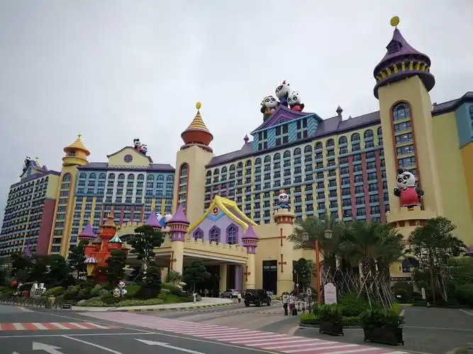 长隆熊猫酒店体验游