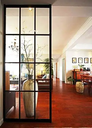 客厅玻璃隔断效果图