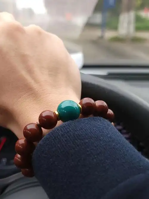 文玩  #文玩手串  #绿松  #原矿绿松石  #橄榄核尖  #全无白核尖