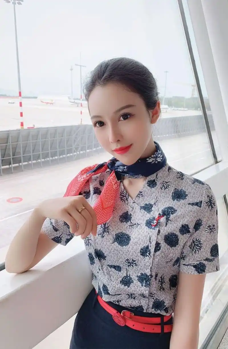 东方航空 空乘 深圳