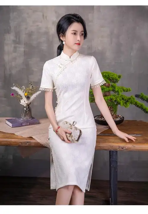 636665高档品牌zgmr白色旗袍2022年新款蕾丝年轻款少女蚀骨改良