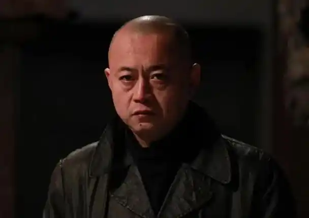 征服:20年后刘华强对手现状,瓜哥办学校,封飚成国家一级演员