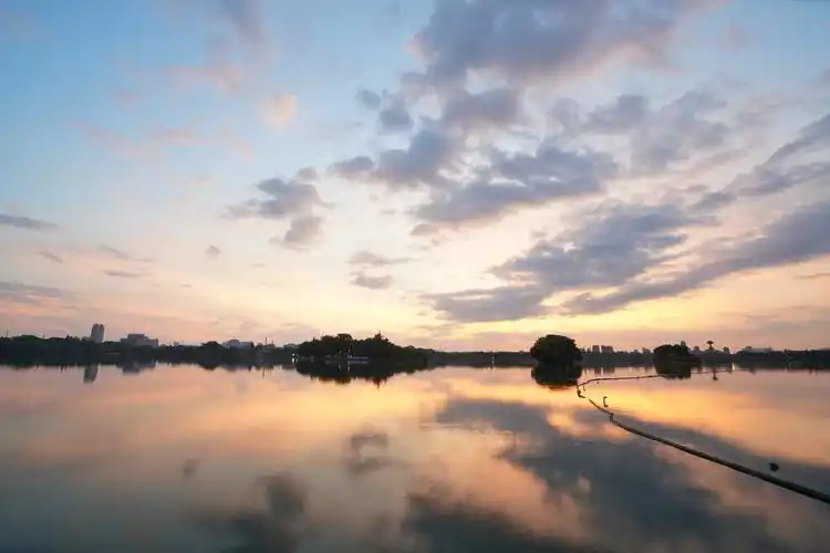 南湖曦组图4dsc011462021年7月30日中国浙江嘉兴