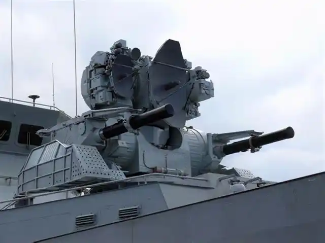 全球第一款万发近防炮俄罗斯的粟树世界至强的近距防空单元