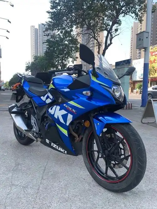 铃木gsx250r