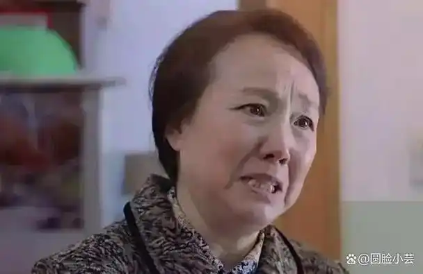 怕我们身体不好,怕我们受累,其实说白了,就是根本不把咱们老郑家人