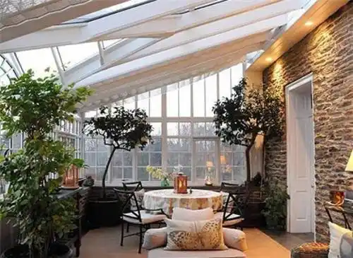 8种不同风格屋顶花园设计实景图