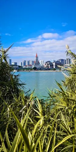 南宁邕江江滨风景