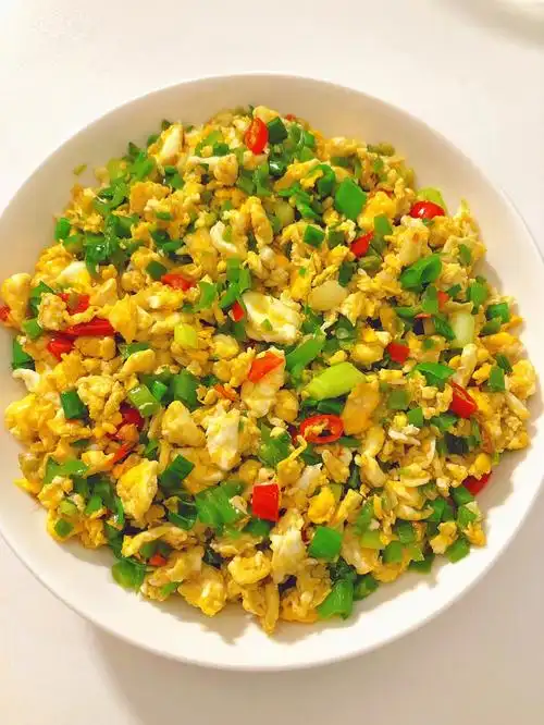 挑战365道家常菜不重样的第5天60青椒炒蛋