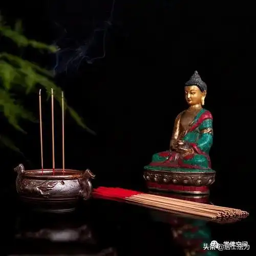 怎么供灯供香供水会获得更大的功德呢