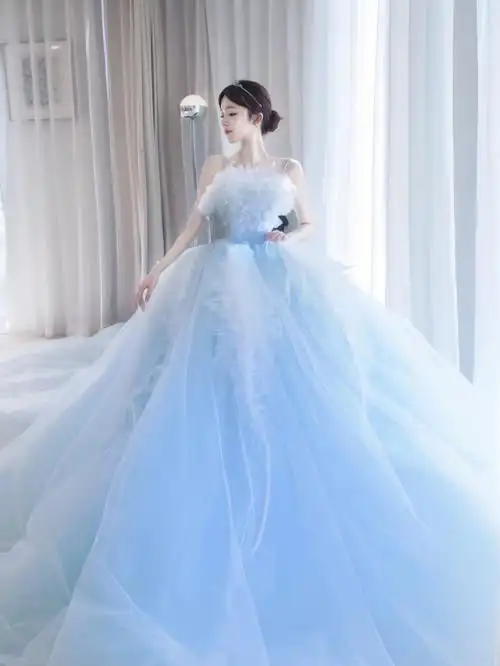 治愈系蓝色婚纱身披星河让童话照进现实