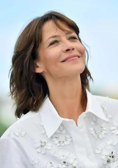 苏菲玛索:独具魅力的艺术巨星