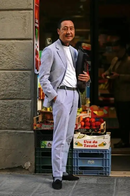 同样是西装穿搭为啥这位64岁日本大叔就能成为天花板