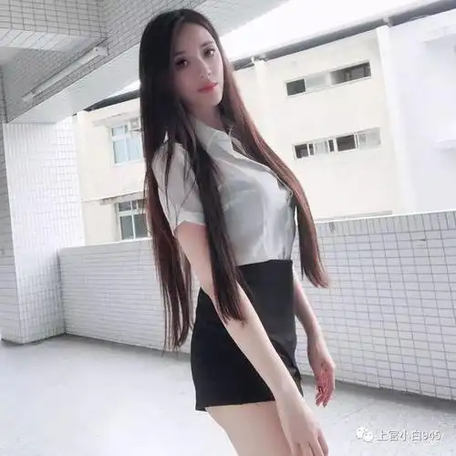 美女模特翁子涵九头标致身材气质女神大长腿精选合辑46张