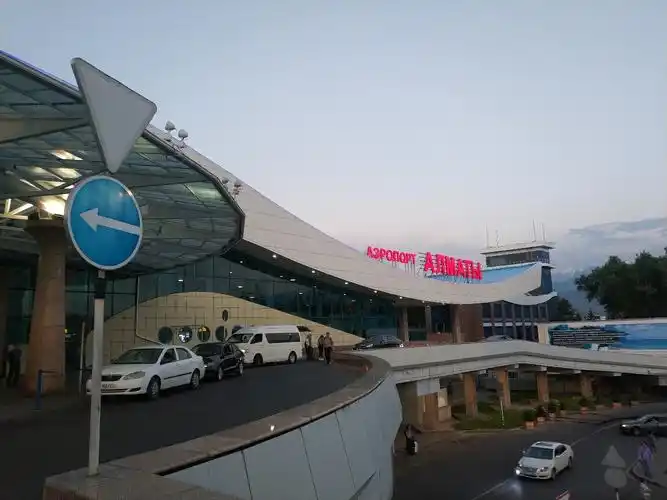 阿斯塔纳航空 阿拉木图飞北京 经济舱