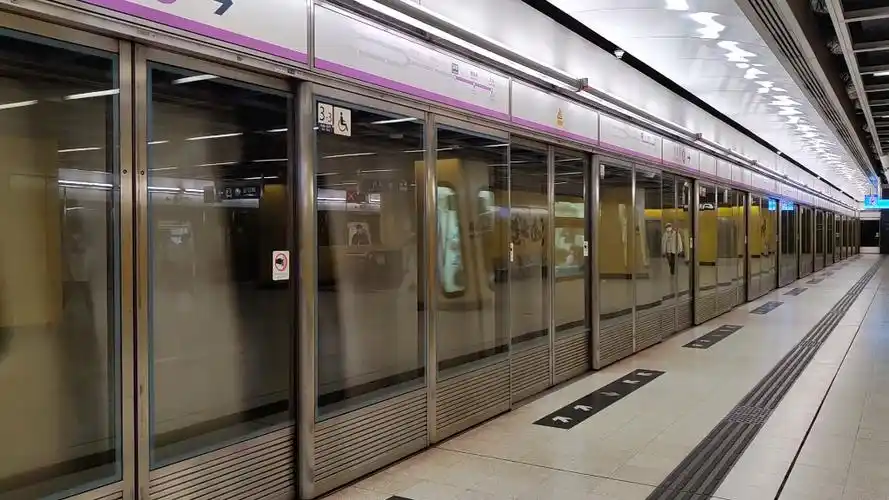 【港铁mtr】将军澳线k-train油塘出站