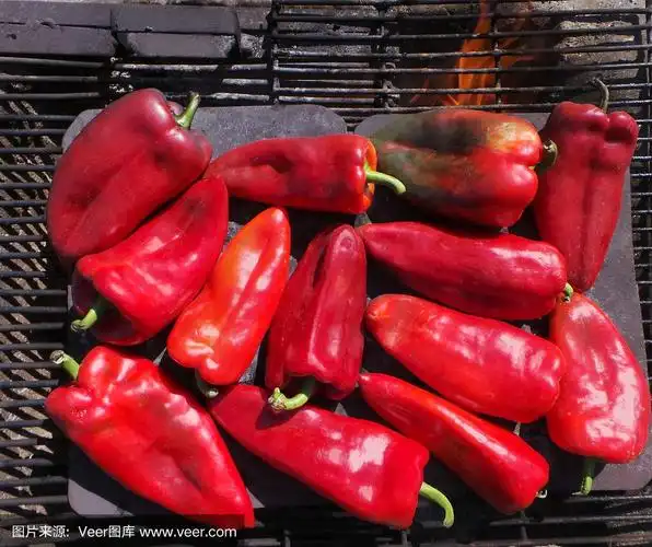烤红辣椒