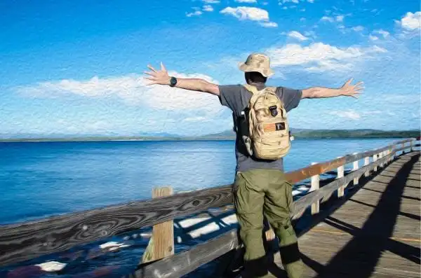 扛着三脚架背着相机跑东跑西照了不少自己的背影(因为延时自拍实在太