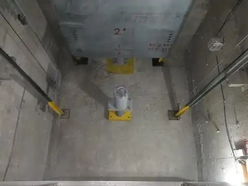 电梯底坑深度要求