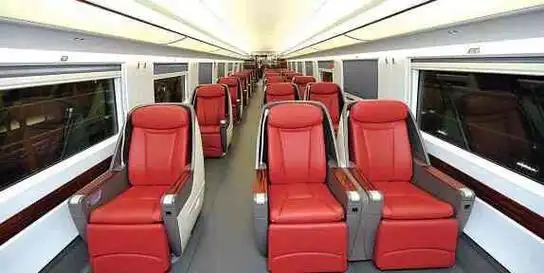 p>软座,中国火车的座位一种,常见于 a target="_blank" href="/item