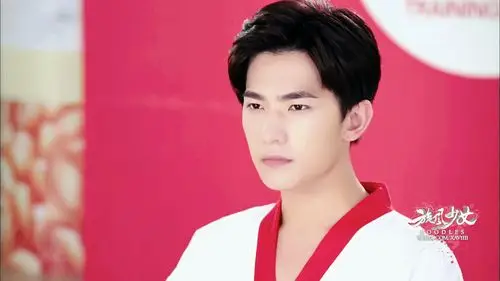 旋风少女2528若白师兄剧照集合杨洋修色截图杨洋图片第一波