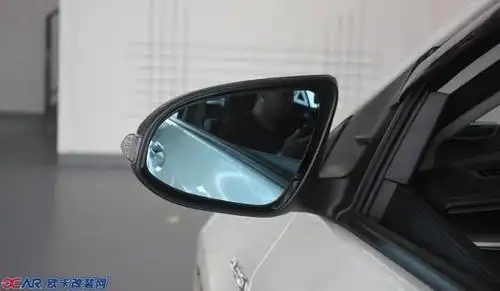 丰田雷凌电动折叠后视镜改装案例
