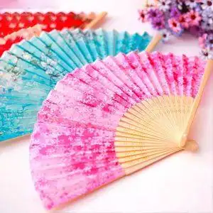 古代公主扇子古风女n学生霸气流苏折扇古装汉服跳舞蹈折叠扇子仙