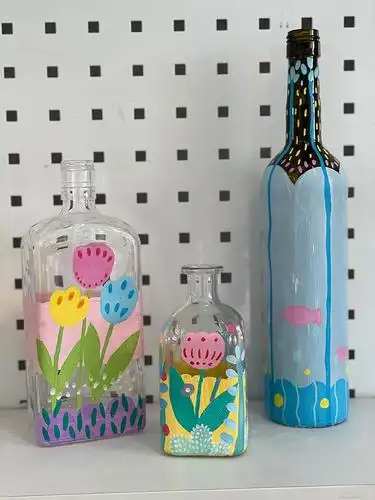 特色课程———玻璃瓶上的艺术家