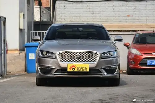 有颜值还有料内外兼修的林肯mkz最高直降534万啦