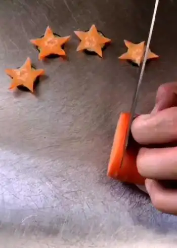 胡萝卜的五角星切法