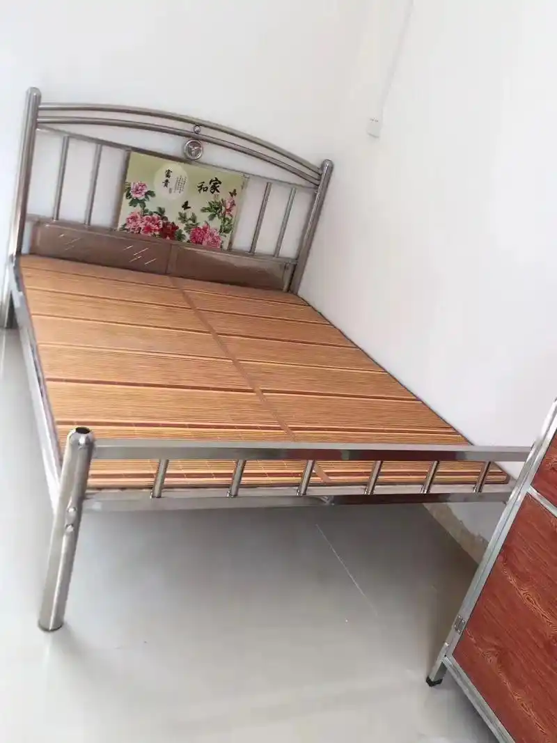 本店新推出一款经济又实用的不锈钢床1m5  1m8 需要的 - 抖音