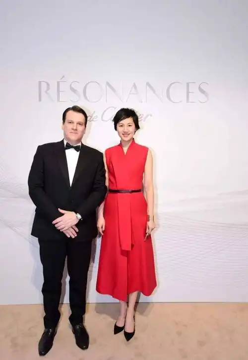 最美主持人王津元近照都52岁了冻龄了网友精品美人啊