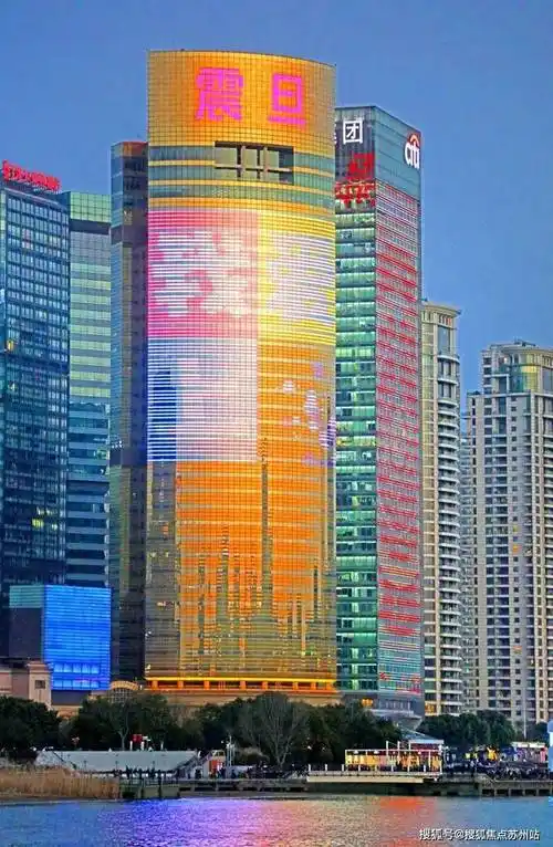 震旦大厦陆家嘴世纪臻邸售楼处电话:400-8787-5547878