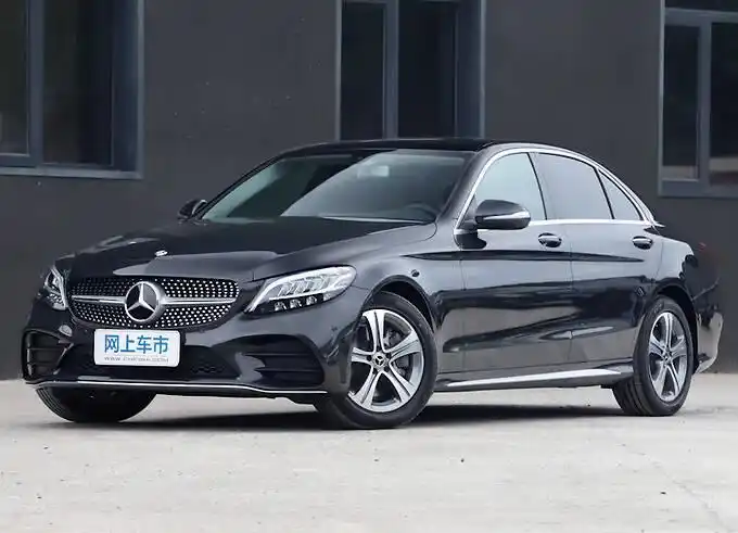 30万购车预算买运动3系还是时尚奔驰c级-图2