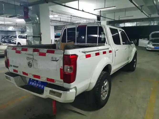 东风 锐骐皮卡  2017款 2.5t柴油四驱标准型zd25t5图片