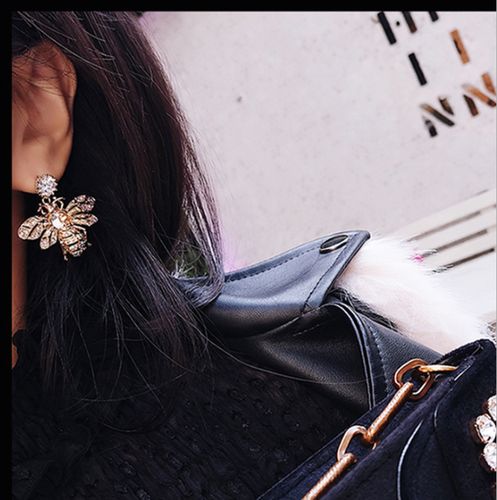 滢朵朵925银针欧美超仙个性立体镶钻蜜蜂网红精致少女心ins耳钉女