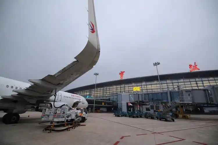 飞机起落有了双向车道宁波机场双通道进离场飞行程序今天正式实施