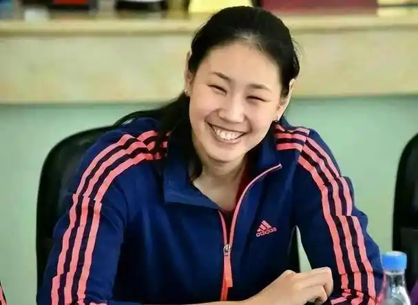 回顾北长城颜妮多次被退回省队坚持带伤为国争光如今怎样