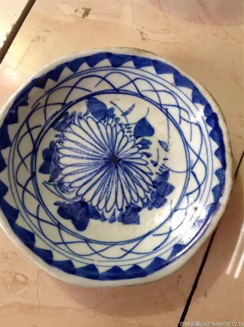 清代青花花卉盘_青花瓷_第1张_7788玉器收藏
