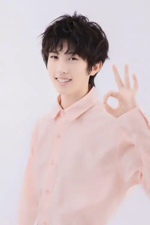 为什么有人笑起来会这么治愈人心啊林墨笑笑楼