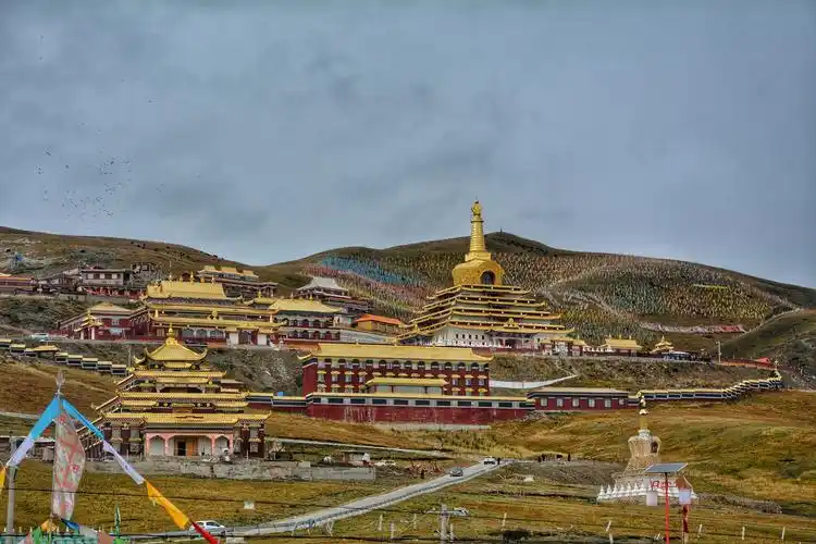 色达旅游图片,色达自助游图片,色达旅游景点照片 - 马蜂窝图库 - 马