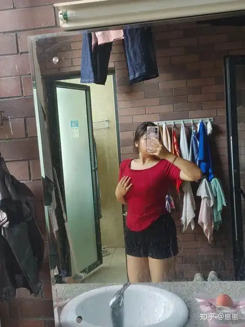 161的身高120斤的女生真的很胖吗真的不会有人喜欢是吗