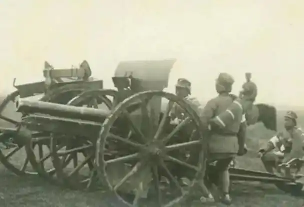 的晋绥军358团大家都很熟悉,值得注意的是这个步兵团中却有一个炮兵营