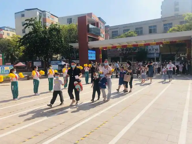 迎新季 起航时--濮阳市第三小学一年级迎新活动侧记